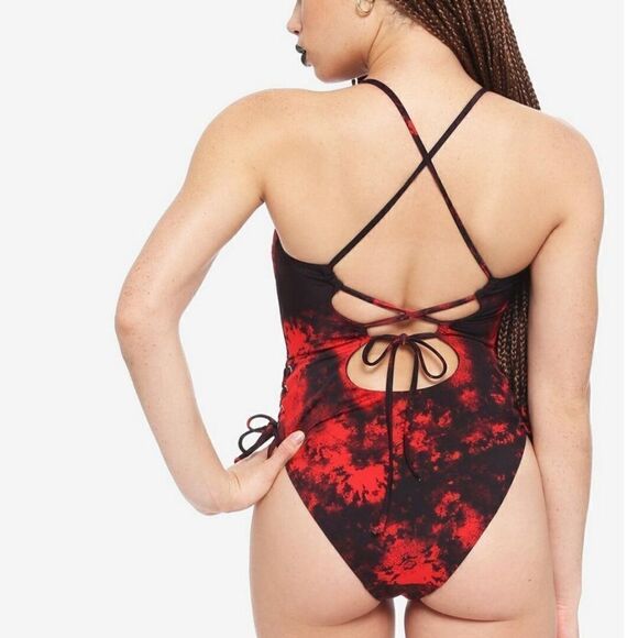 A Nightmare on Elm Street Freddy Glove Red One Piece Juniors Swimsuit - Picture 3 of 4